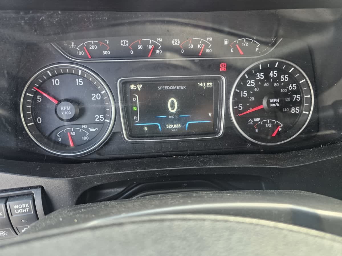 2020 International - image 21