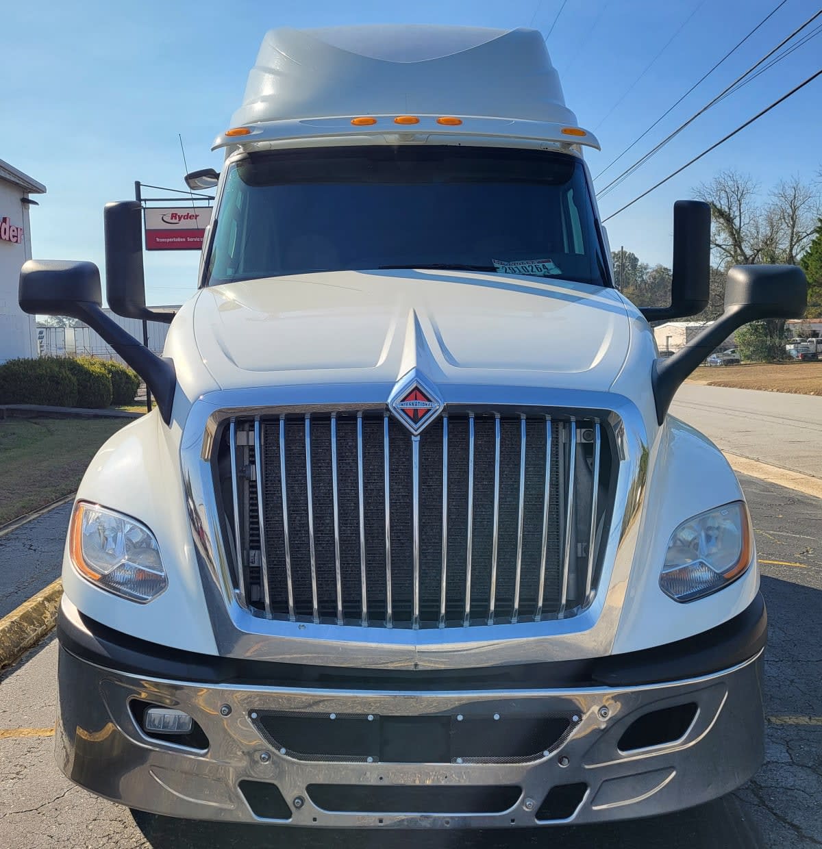 2020 International - image 2