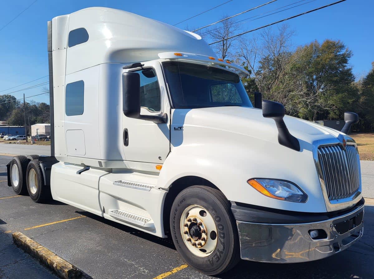 2020 International - image 3