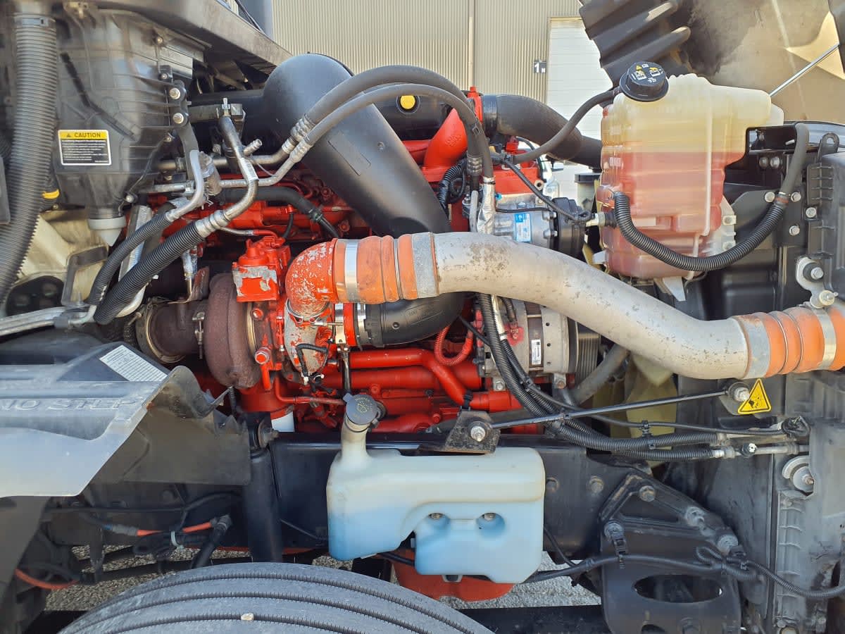 2020 Navistar International LT625 DAYCAB T/A 252787