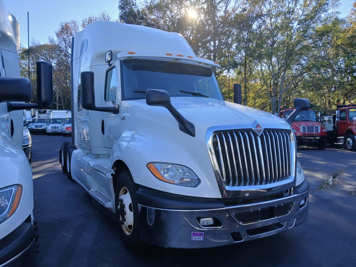 2020 International - image 3