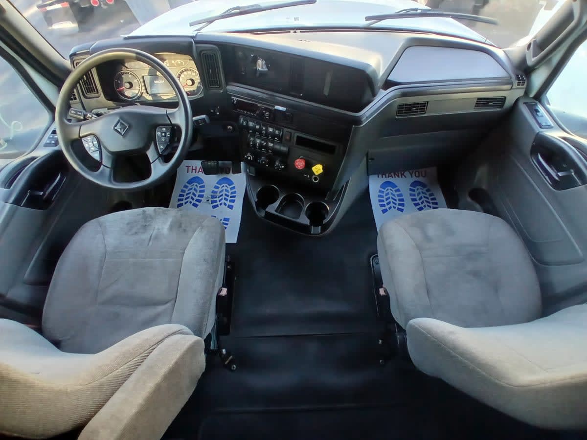 2020 International - image 7