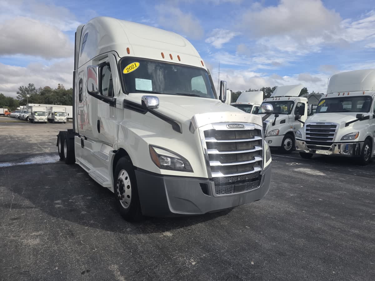2021 Freightliner - image 1