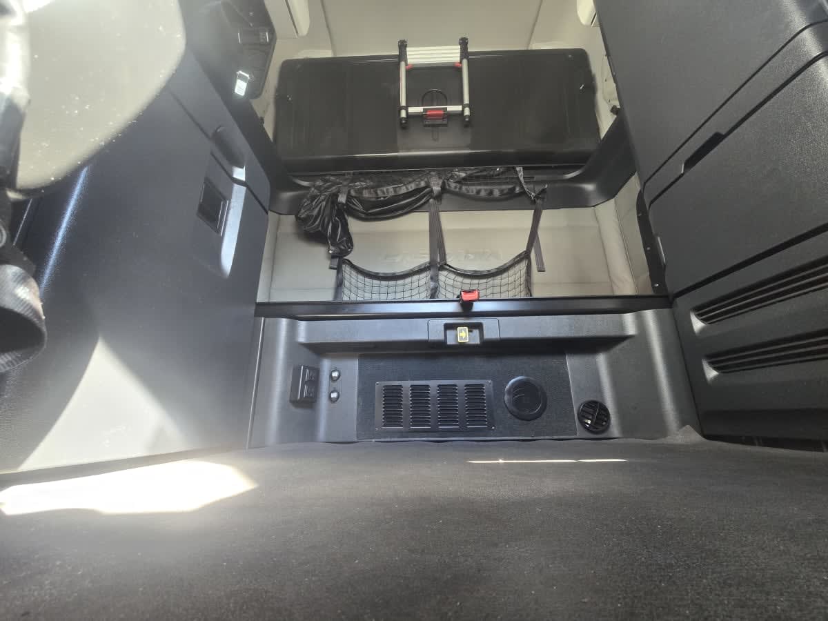 2021 Freightliner - image 8