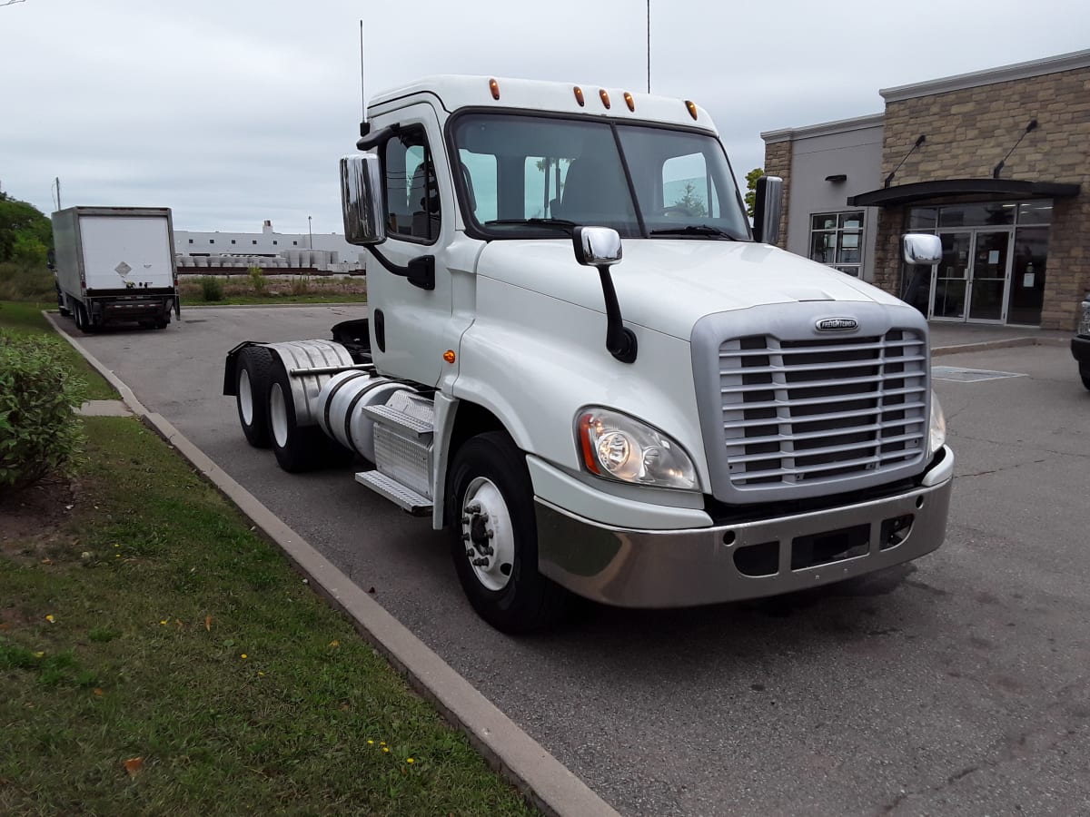 2020 Freightliner/Mercedes CASCADIA 125 252905