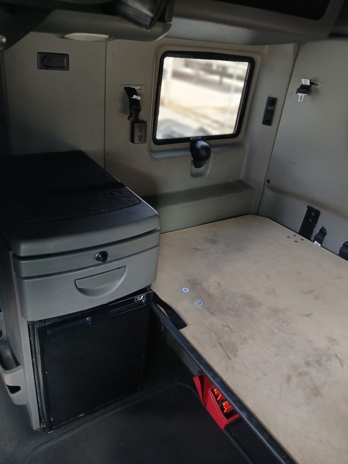 2020 International - image 16