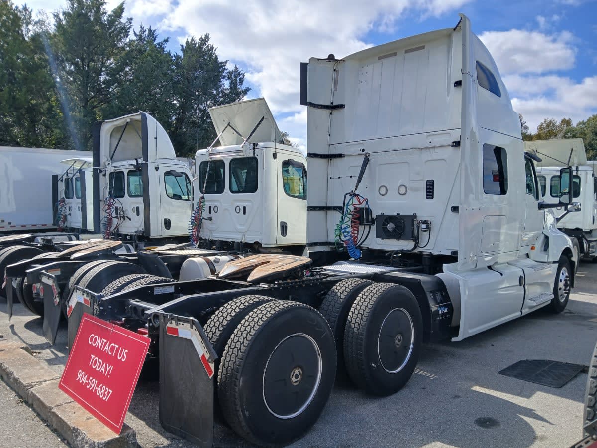 2020 International - image 4