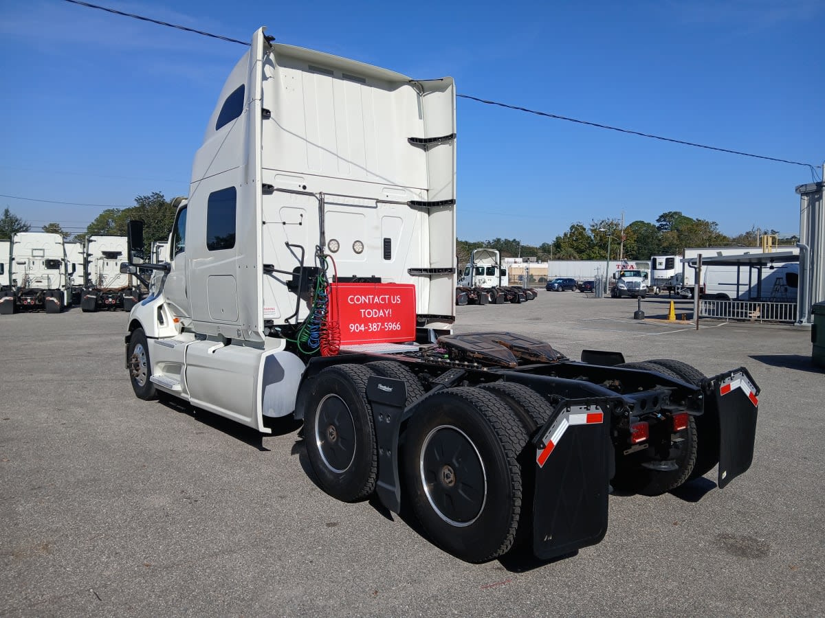 2020 International - image 6