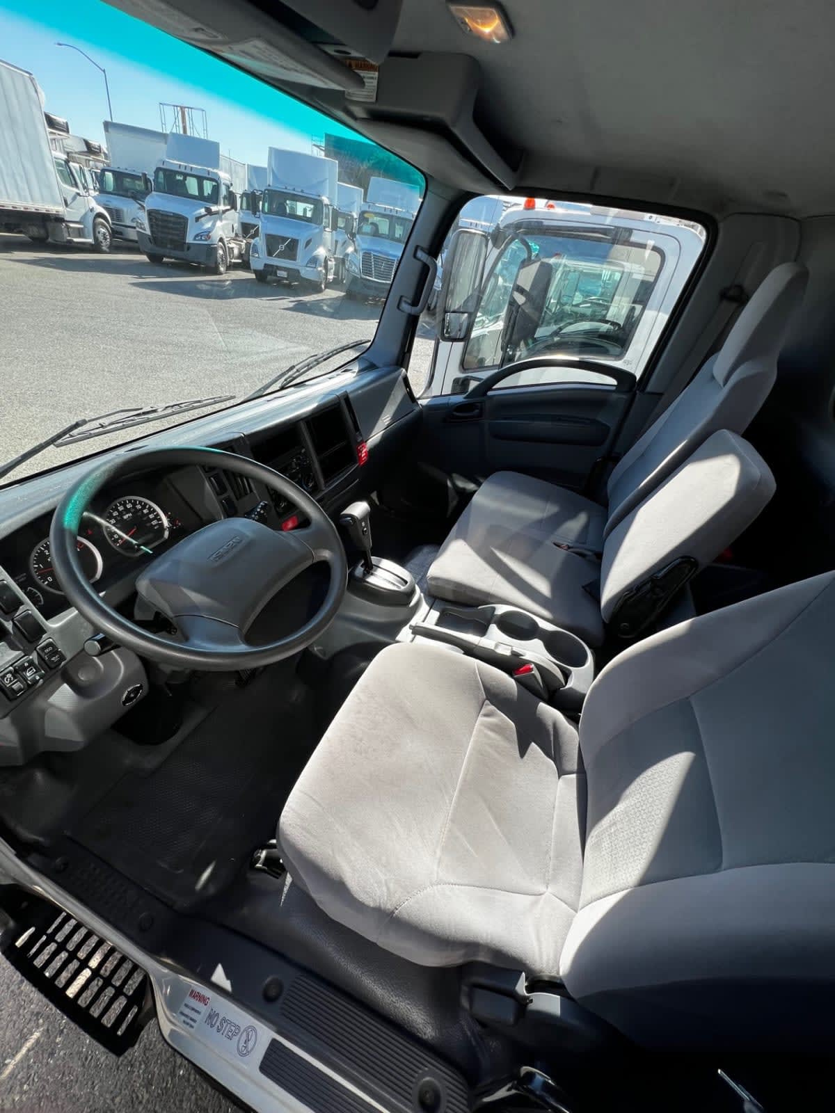 2019 Isuzu NPR 253366