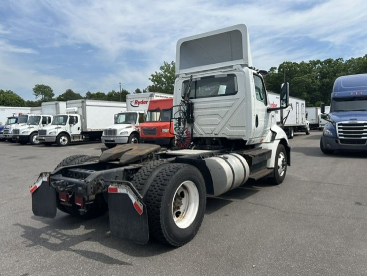 2020 International RH in Farmingdale, NY — photo 4