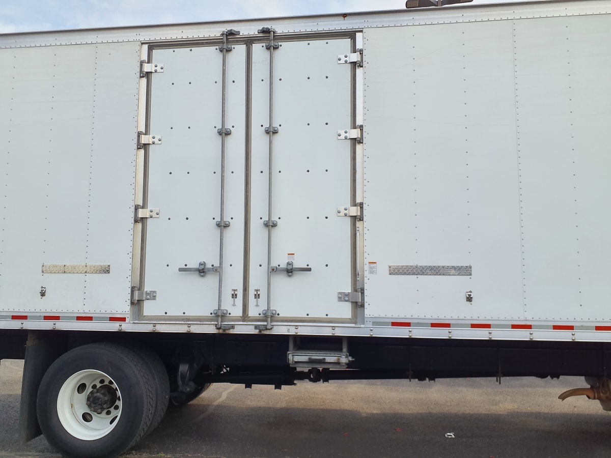 2021 Freightliner/Mercedes M2 106 255335