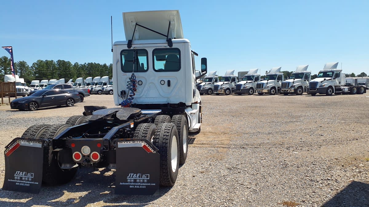 2021 Freightliner/Mercedes NEW CASCADIA PX12664 255618