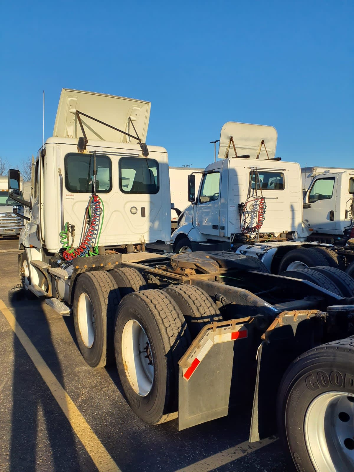 2021 Freightliner/Mercedes NEW CASCADIA PX12664 256009