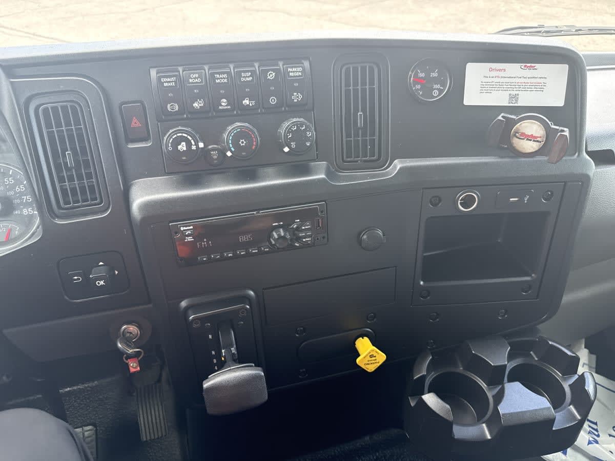 2020 Navistar International MV607 (4X2) 256026