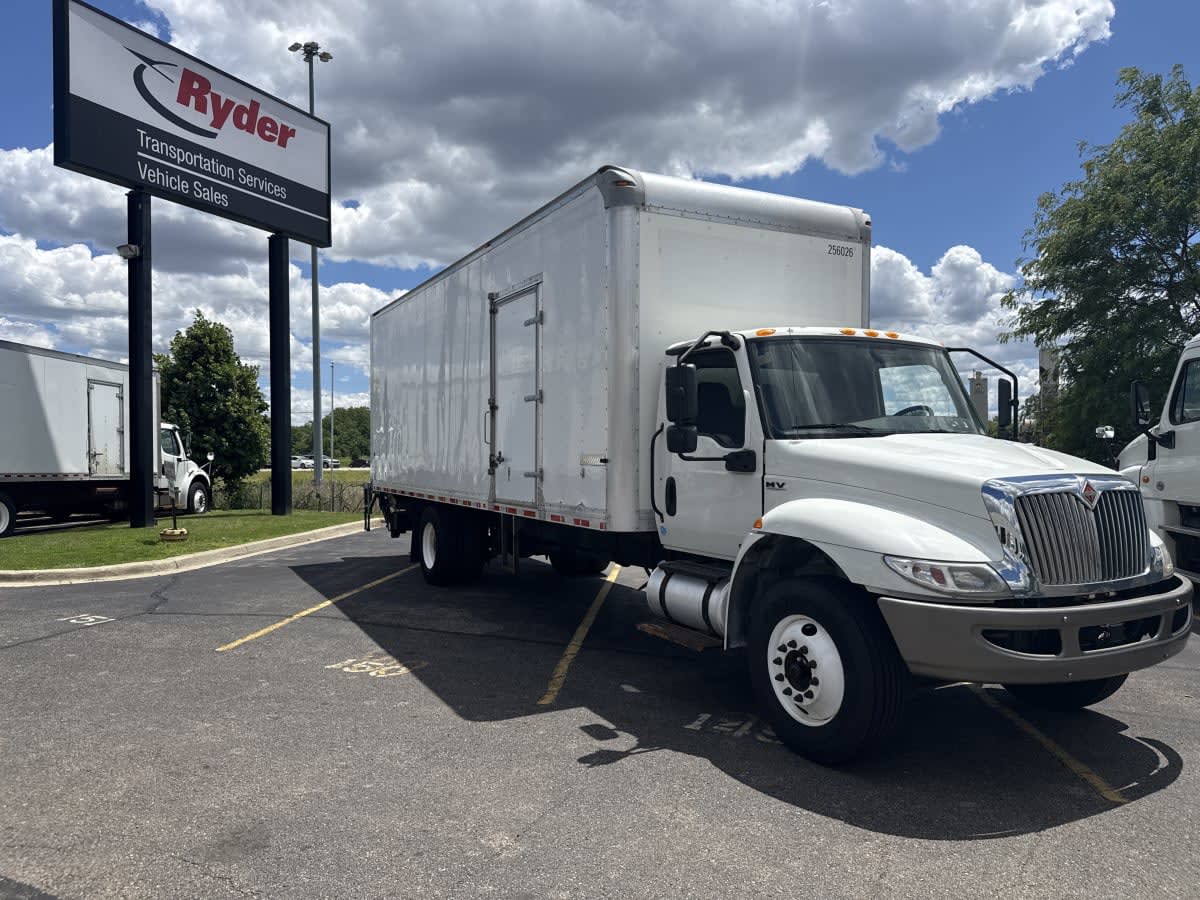 2020 Navistar International MV607 (4X2) 256026