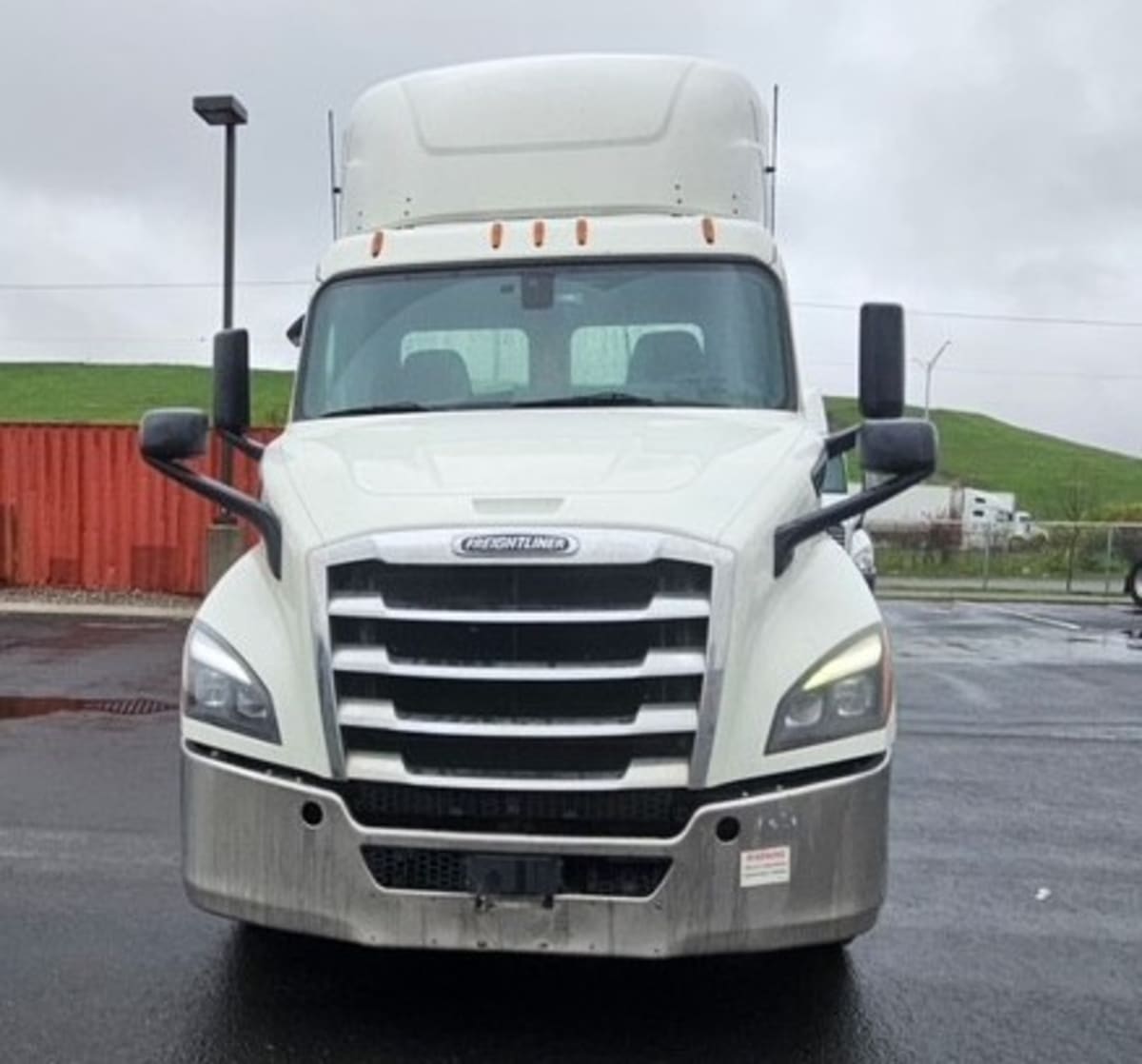 2020 Freightliner/Mercedes NEW CASCADIA 116 256111