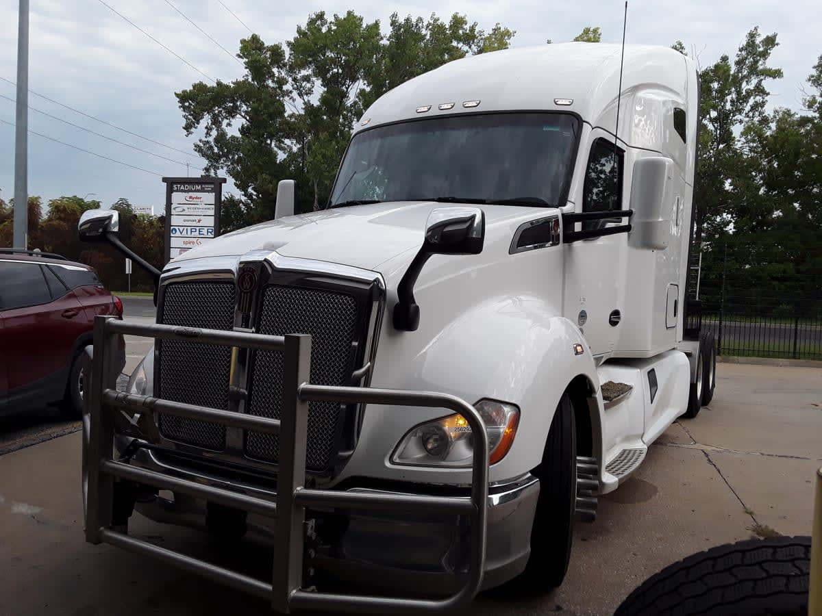 2021 KENWORTH TRUCKS T-680 256292