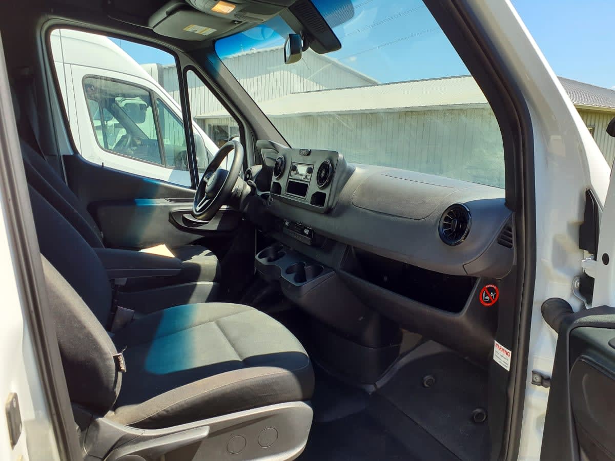 2020 Mercedes-Benz 2500 258770