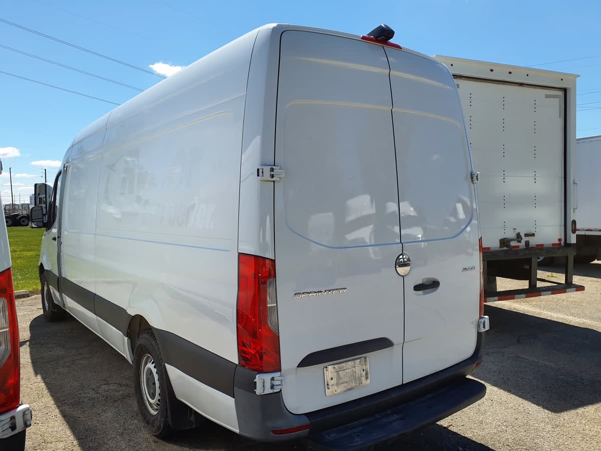 2020 Mercedes-Benz 2500 258770