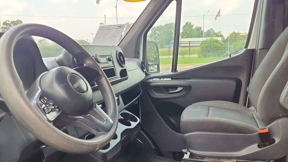 2020 Mercedes-Benz 2500 258788