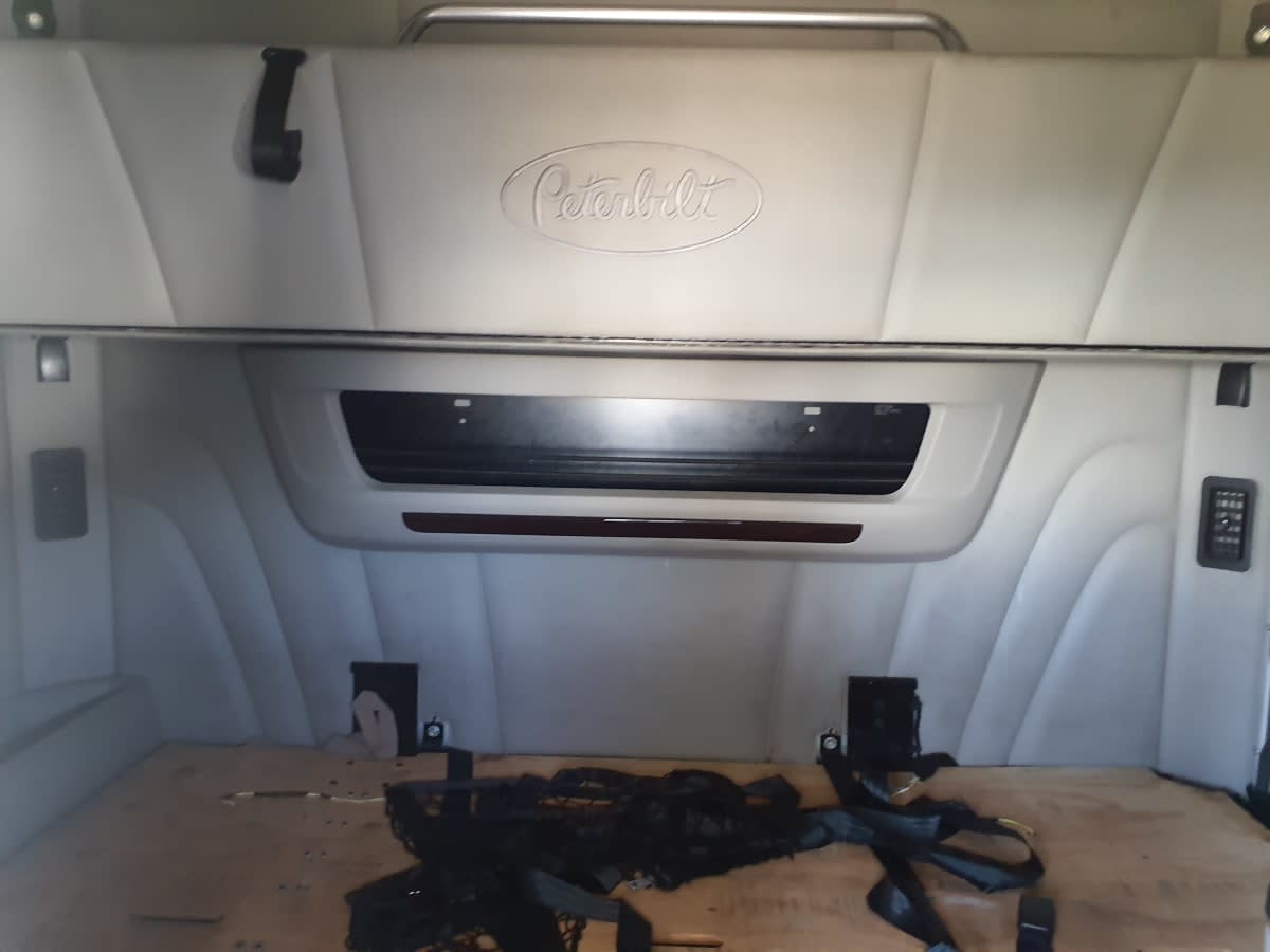 2021 Peterbilt 579 259249