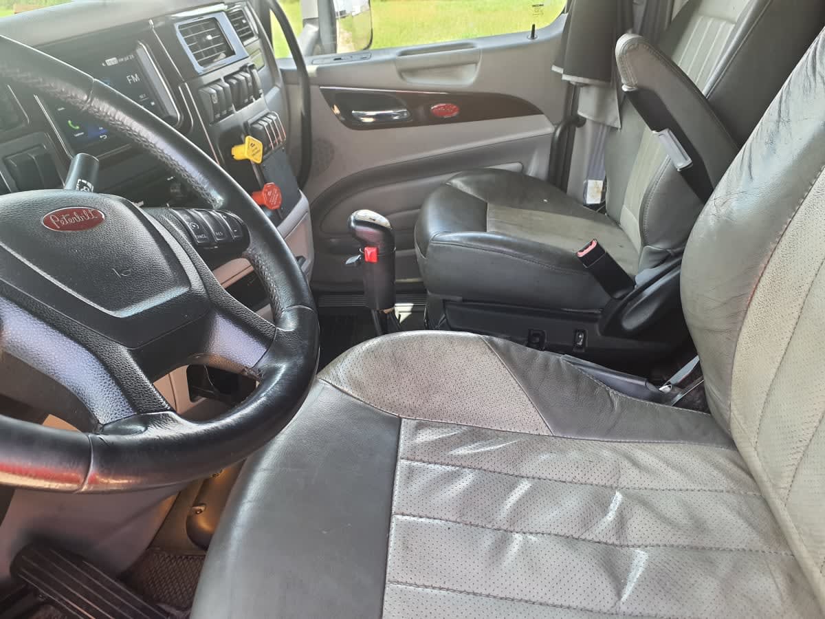 2021 Peterbilt 579 259294