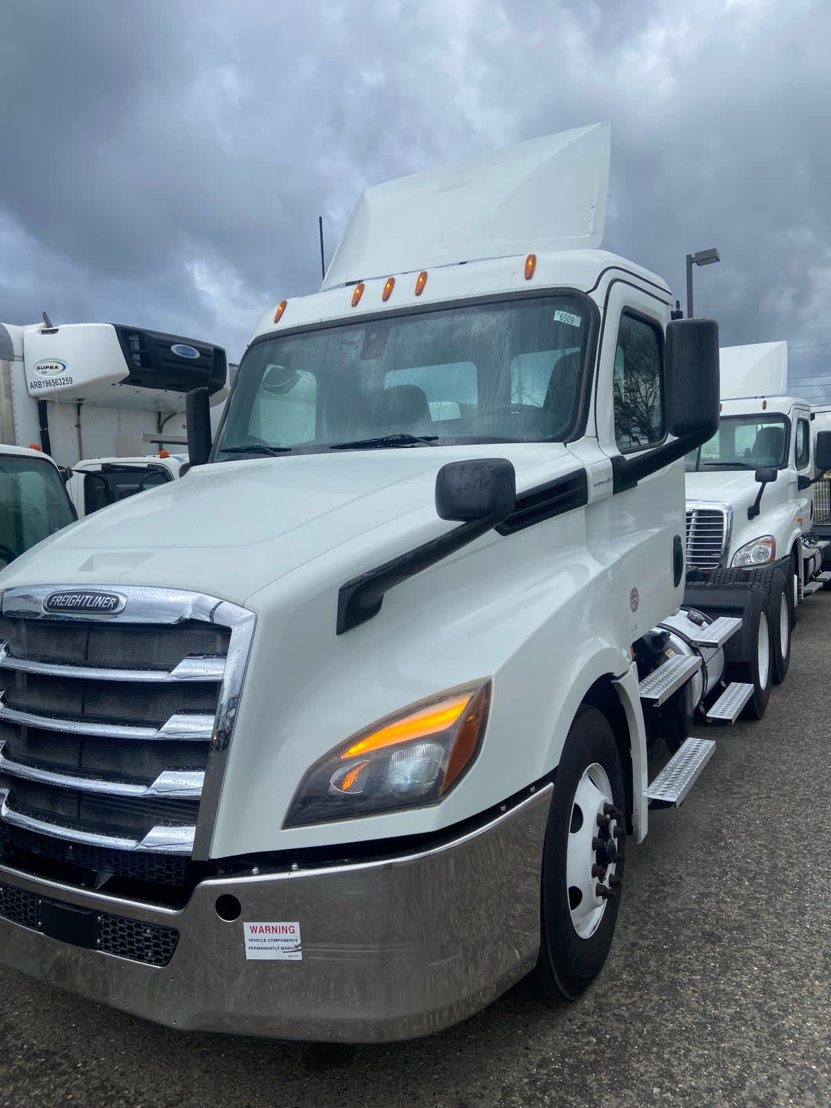 2020 Freightliner - image 1