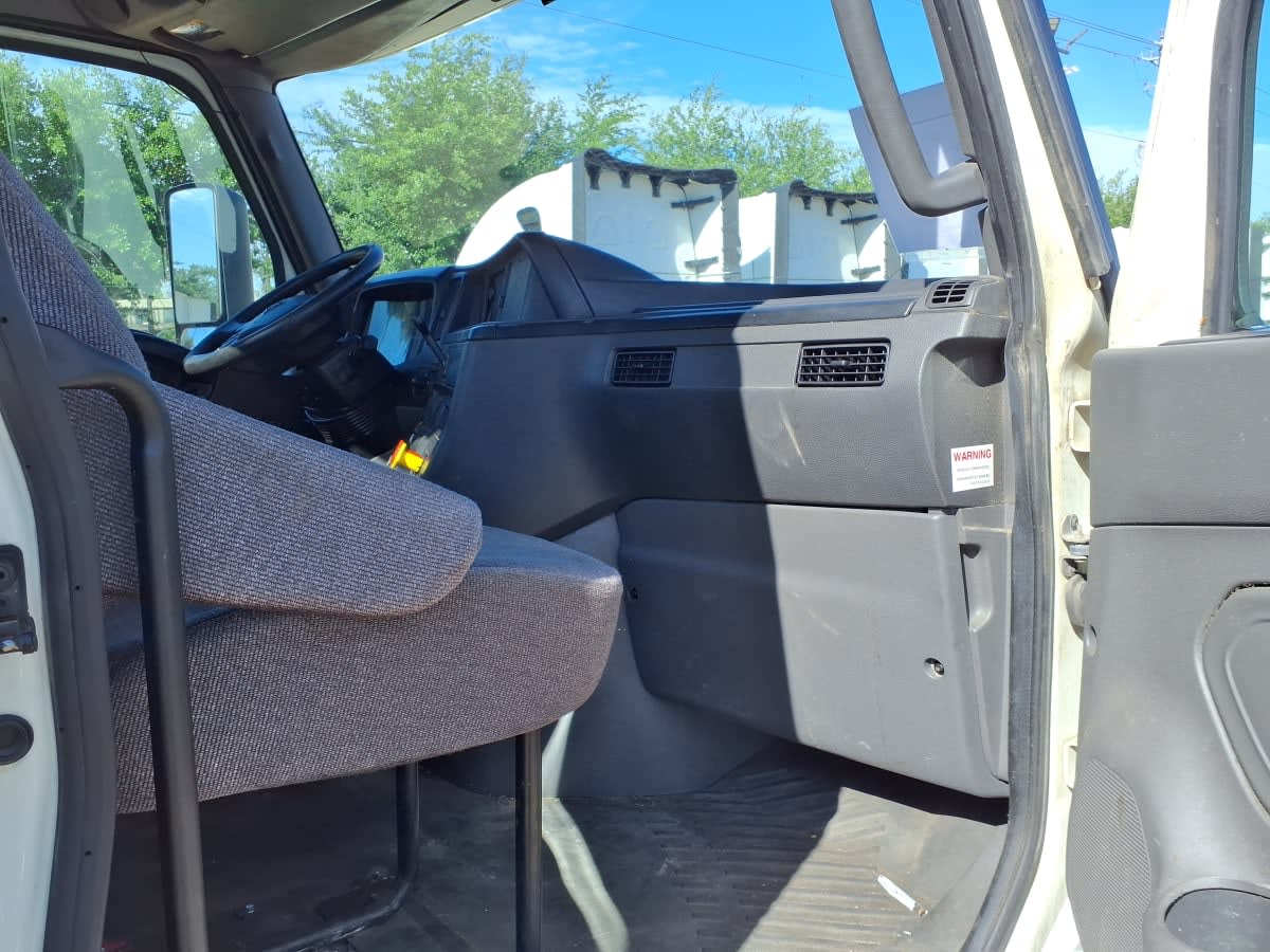 2020 Navistar International LT625 DAYCAB T/A 259932