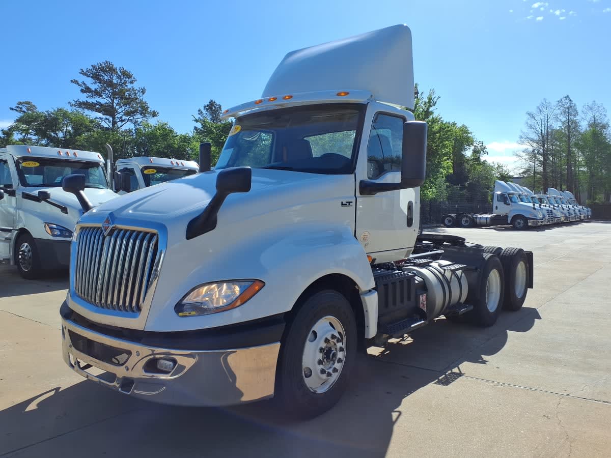 2020 Navistar International LT625 DAYCAB T/A 259932