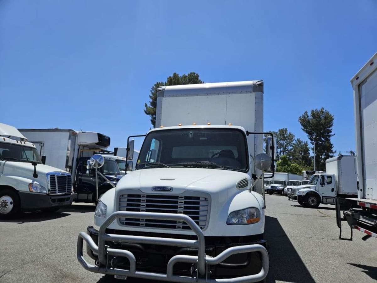 2021 Freightliner/Mercedes M2 106 261583