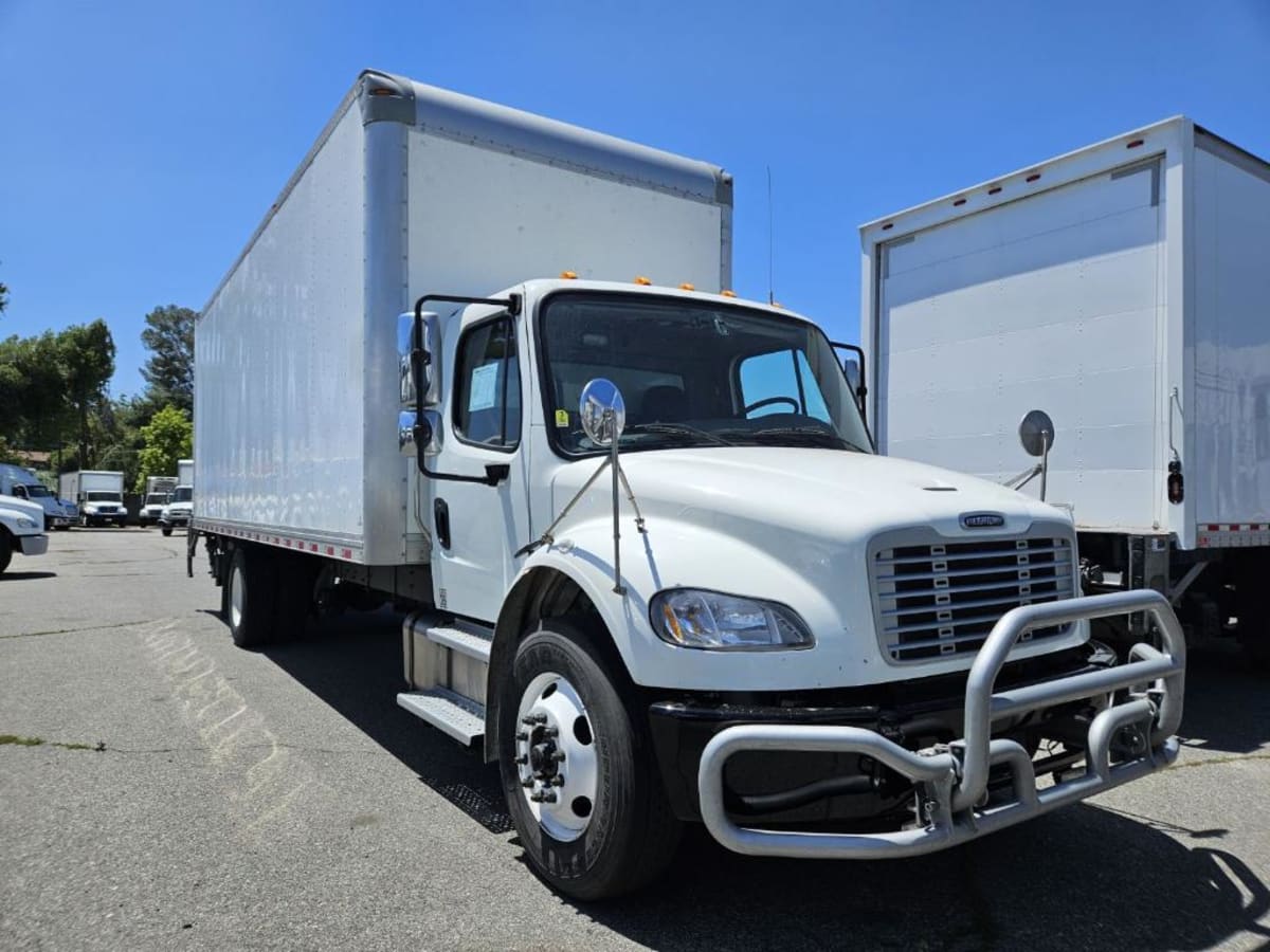 2021 Freightliner/Mercedes M2 106 261583