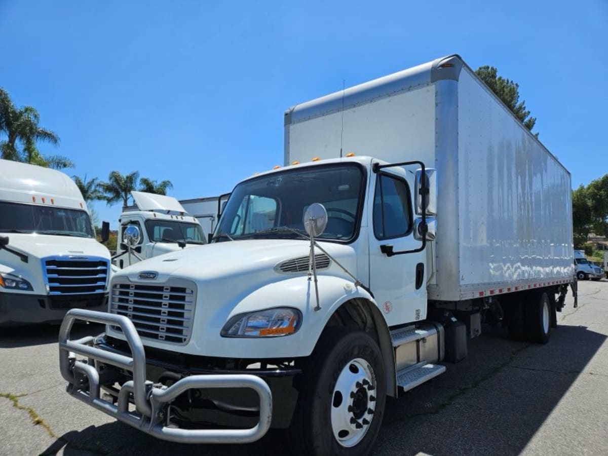 2021 Freightliner/Mercedes M2 106 261583