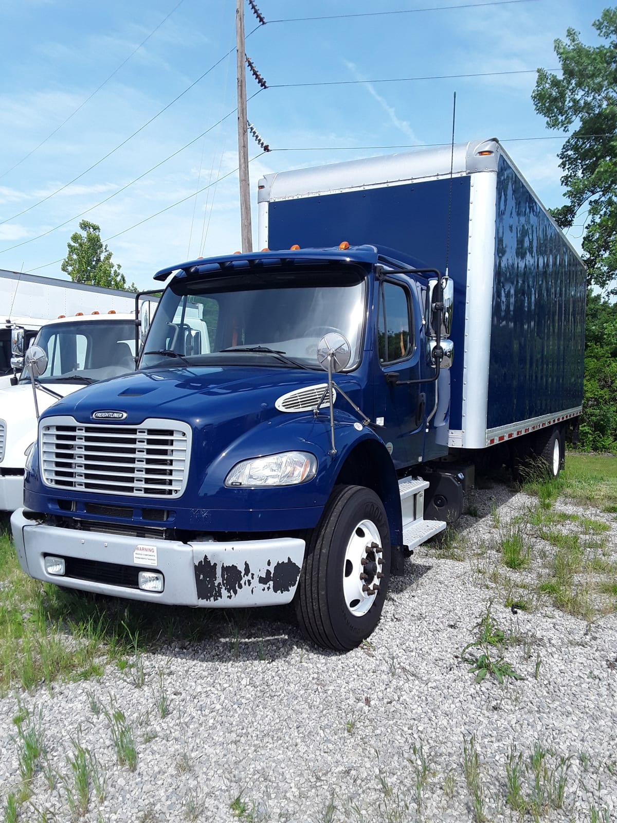 2021 Freightliner/Mercedes M2 106 261695