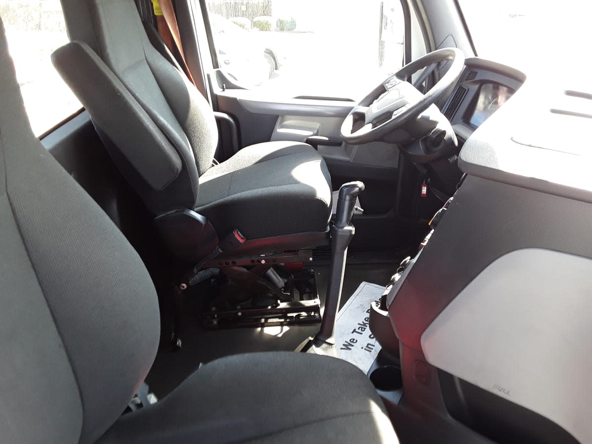 2021 Freightliner - image 11