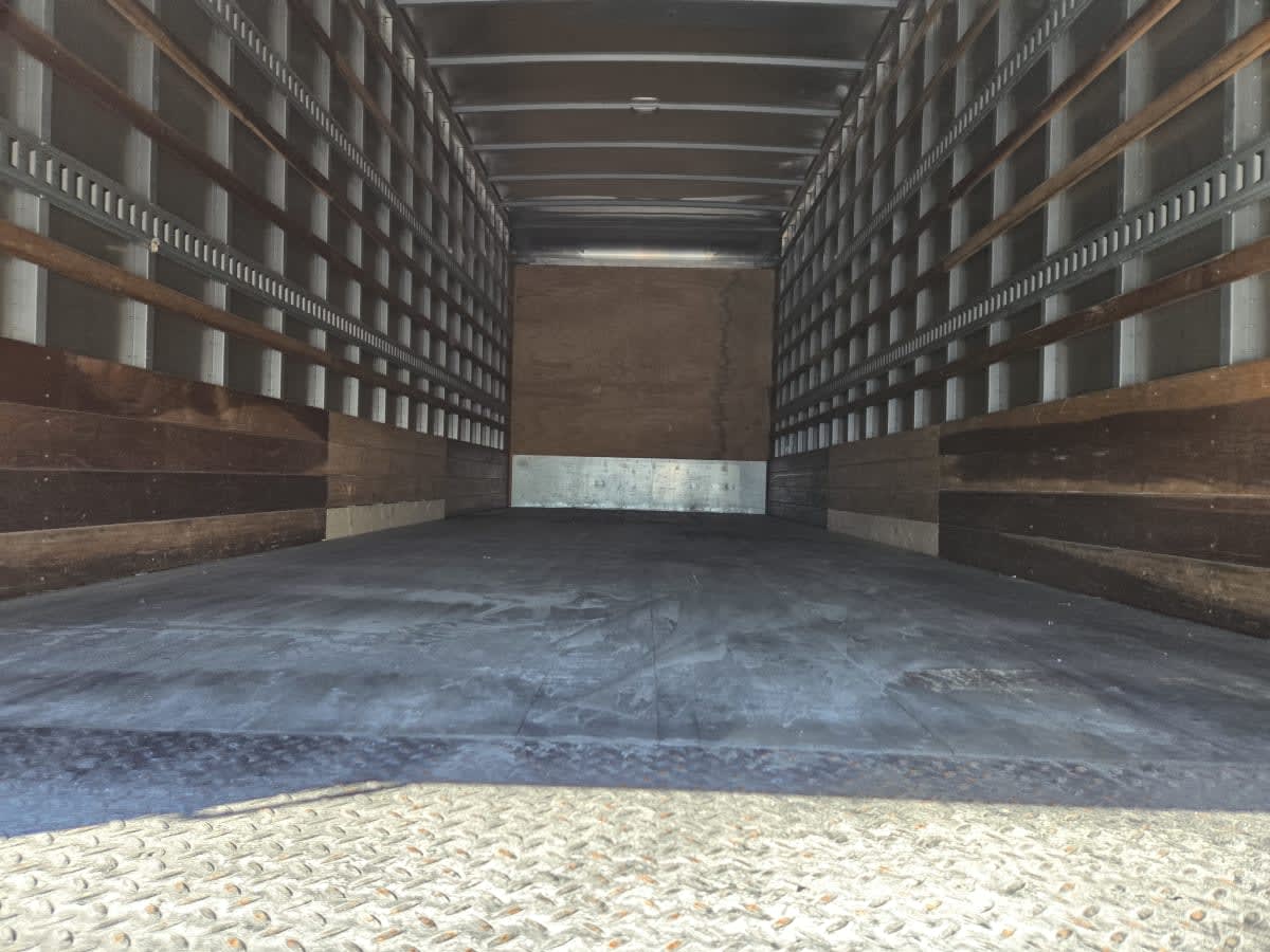 2020 Freightliner/Mercedes M2 106 261924