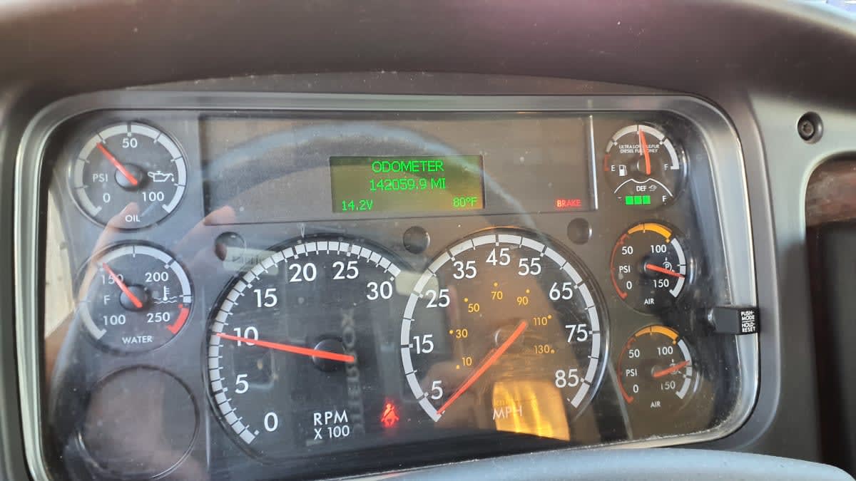 2020 Freightliner/Mercedes M2 106 261926