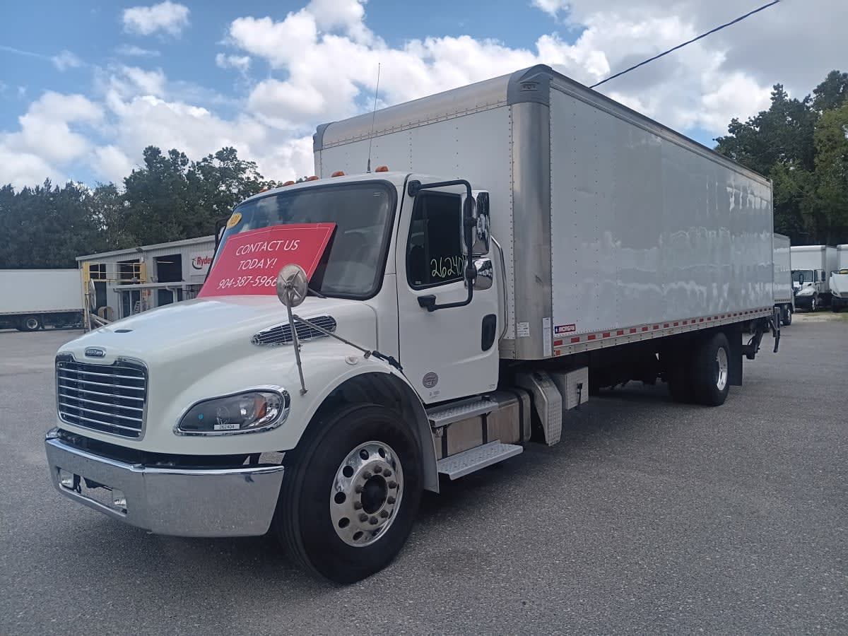 2021 Freightliner M2 106 262404