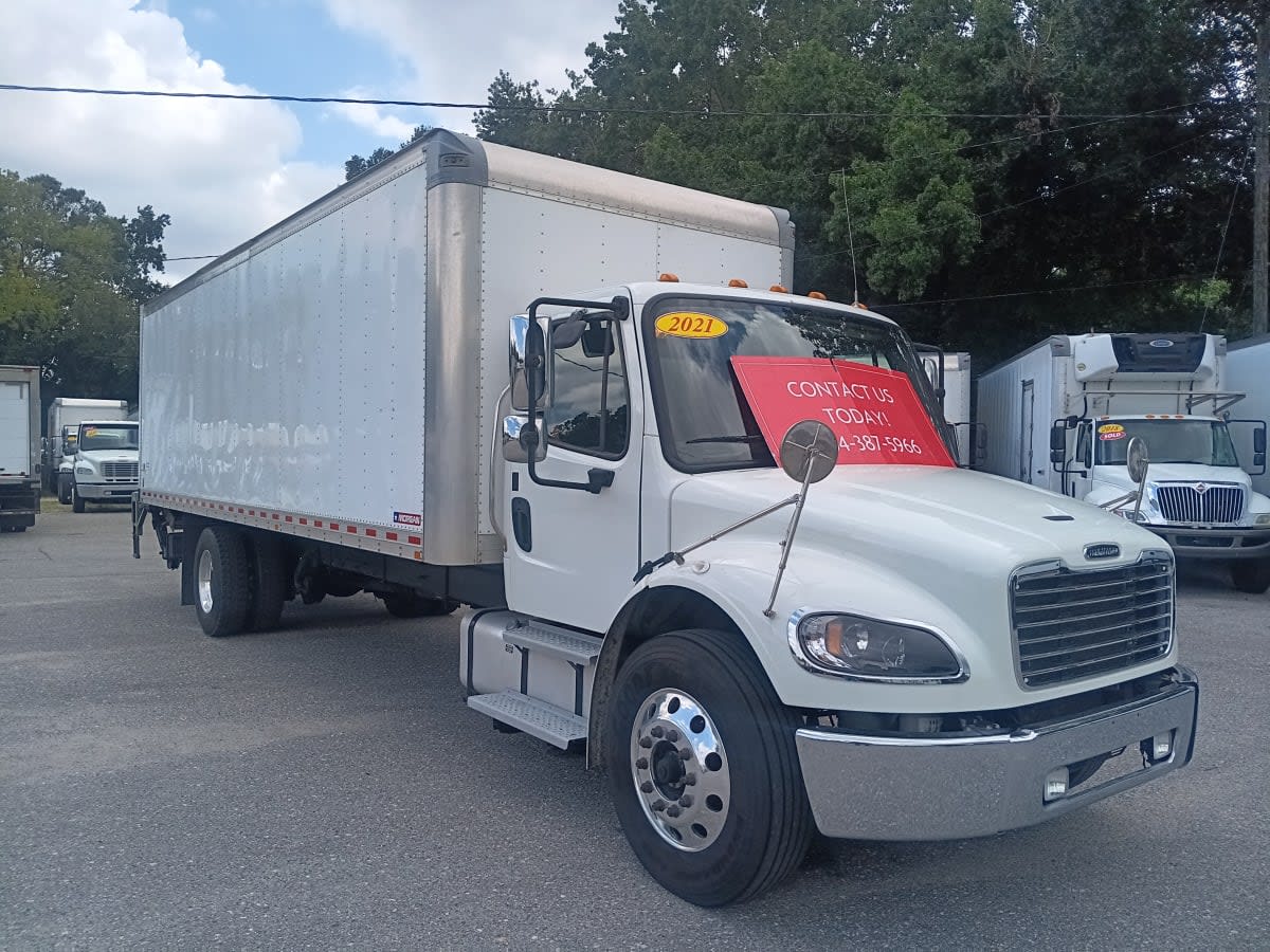 2021 Freightliner M2 106 262404