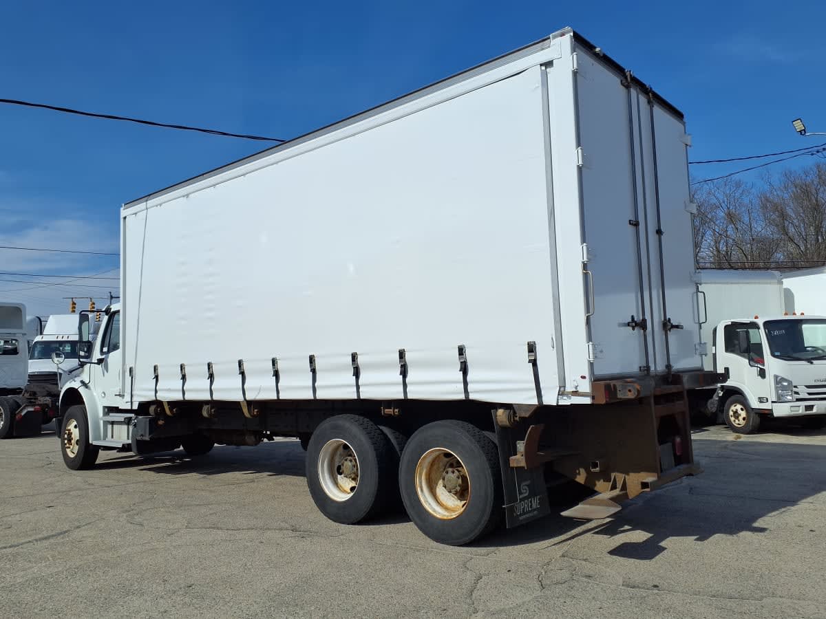 2020 Freightliner/Mercedes M2 106 262408