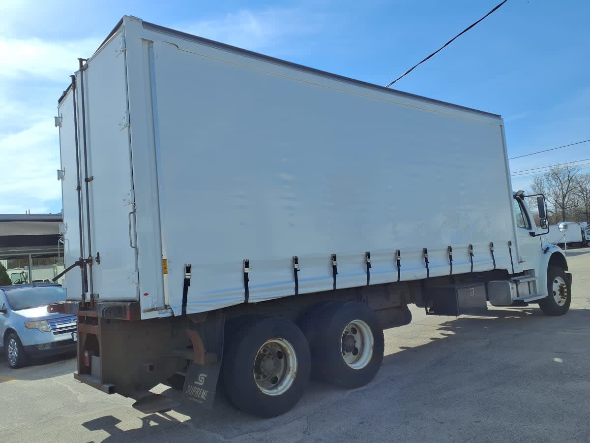 2020 Freightliner/Mercedes M2 106 262408