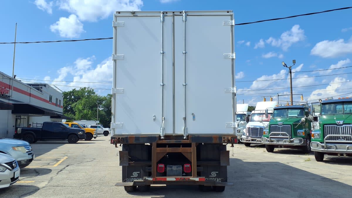 2020 Freightliner/Mercedes M2 106 262409