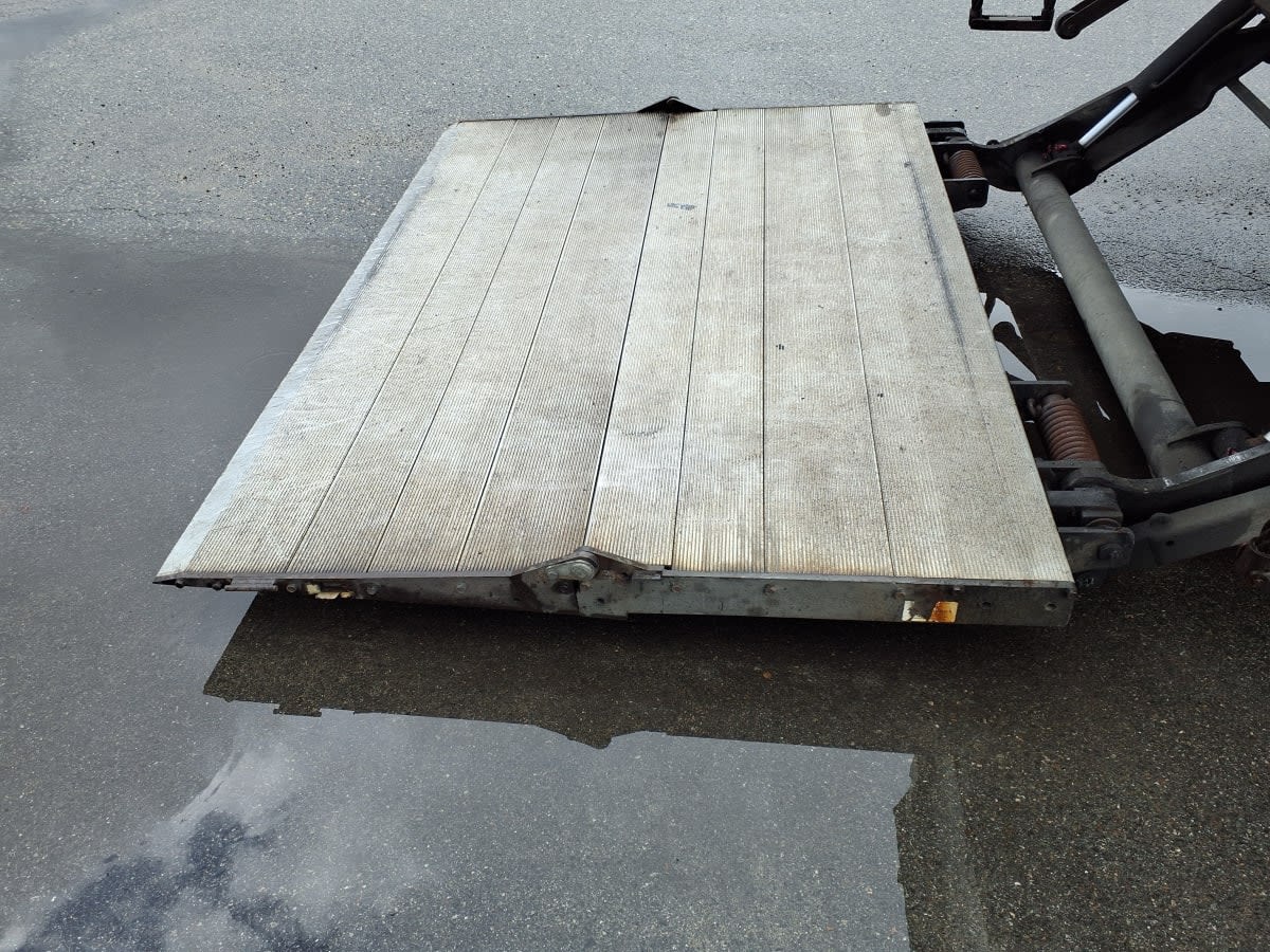 2020 Freightliner/Mercedes M2 106 262838