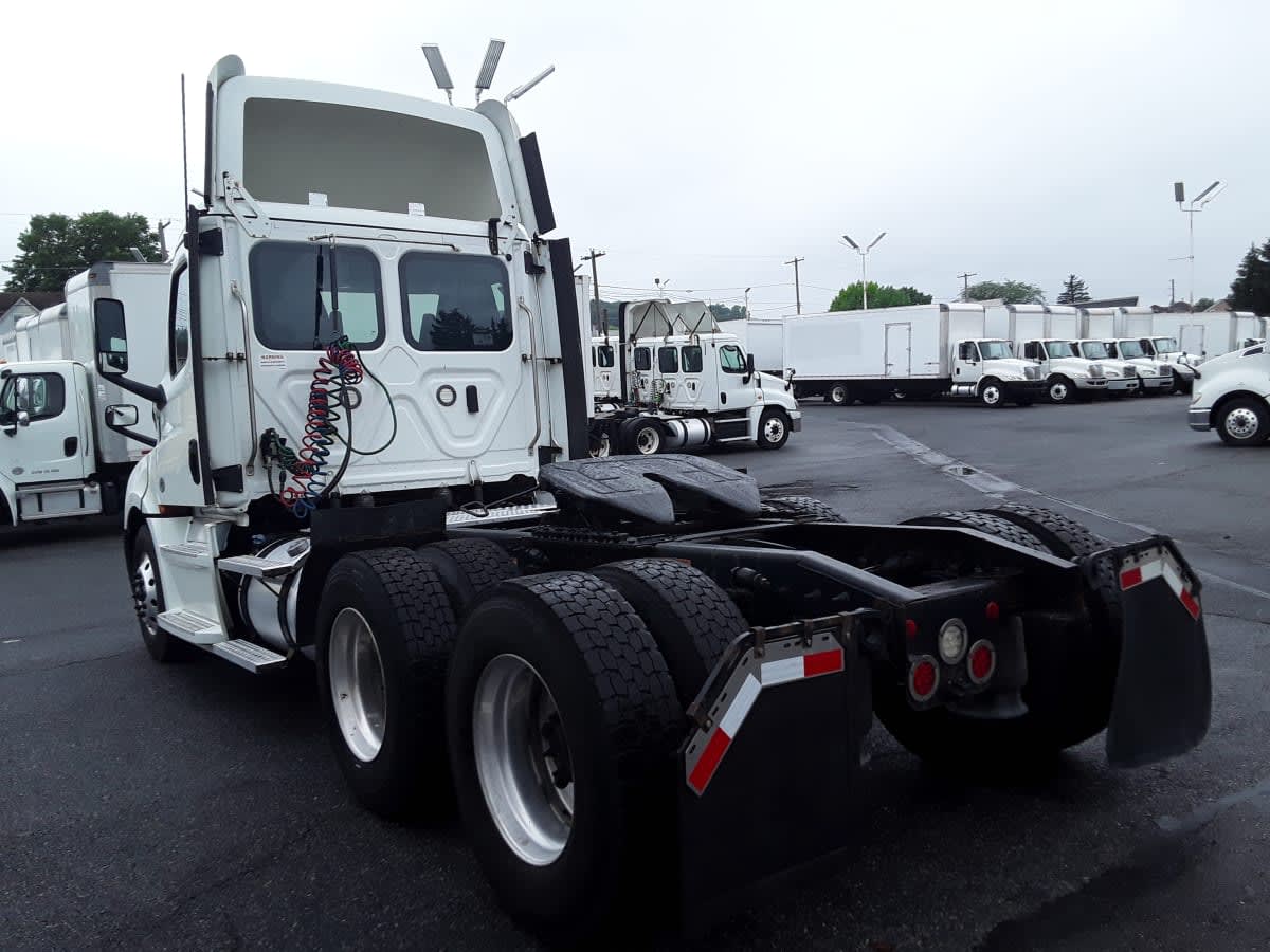 2020 Freightliner NEW CASCADIA PX12664 263566