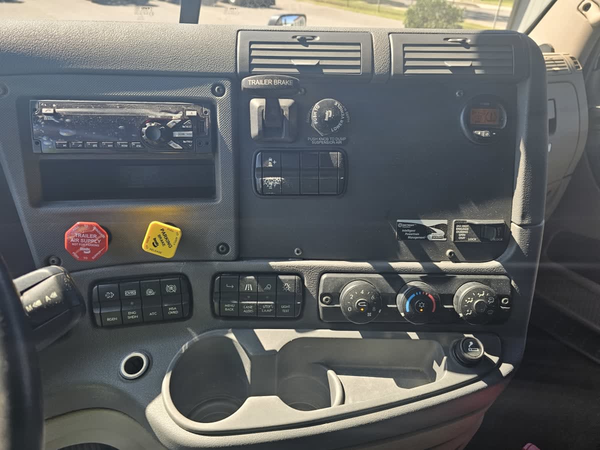 2020 Freightliner CASCADIA 125 264548