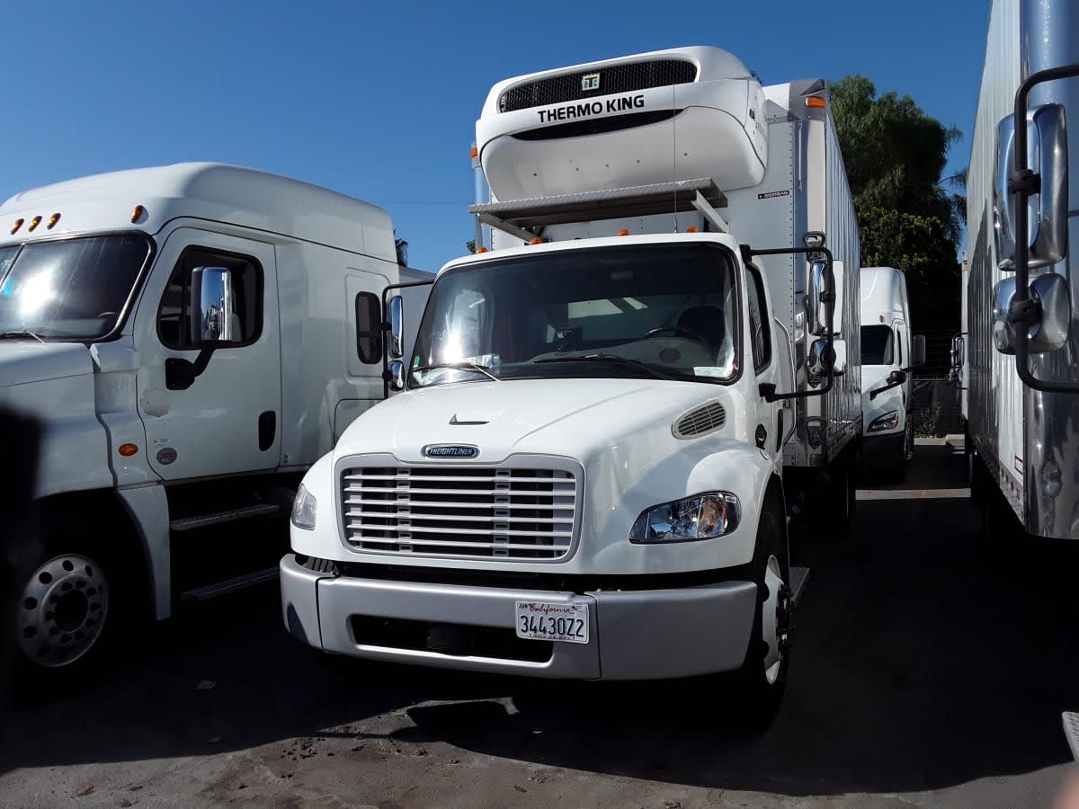 2021 Freightliner M2 106 in West Sacramento, CA — photo 3