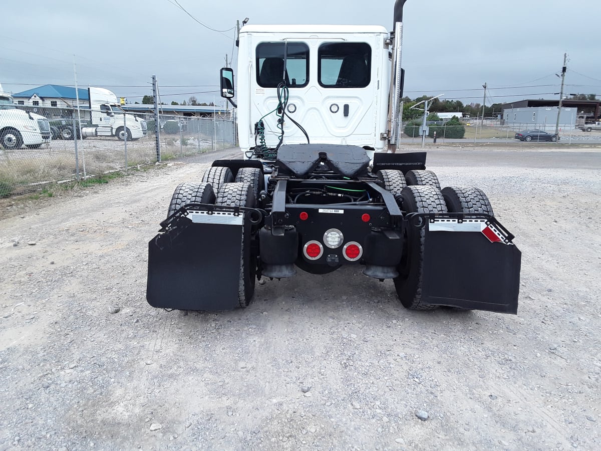 2020 Freightliner/Mercedes CASCADIA 125 264744