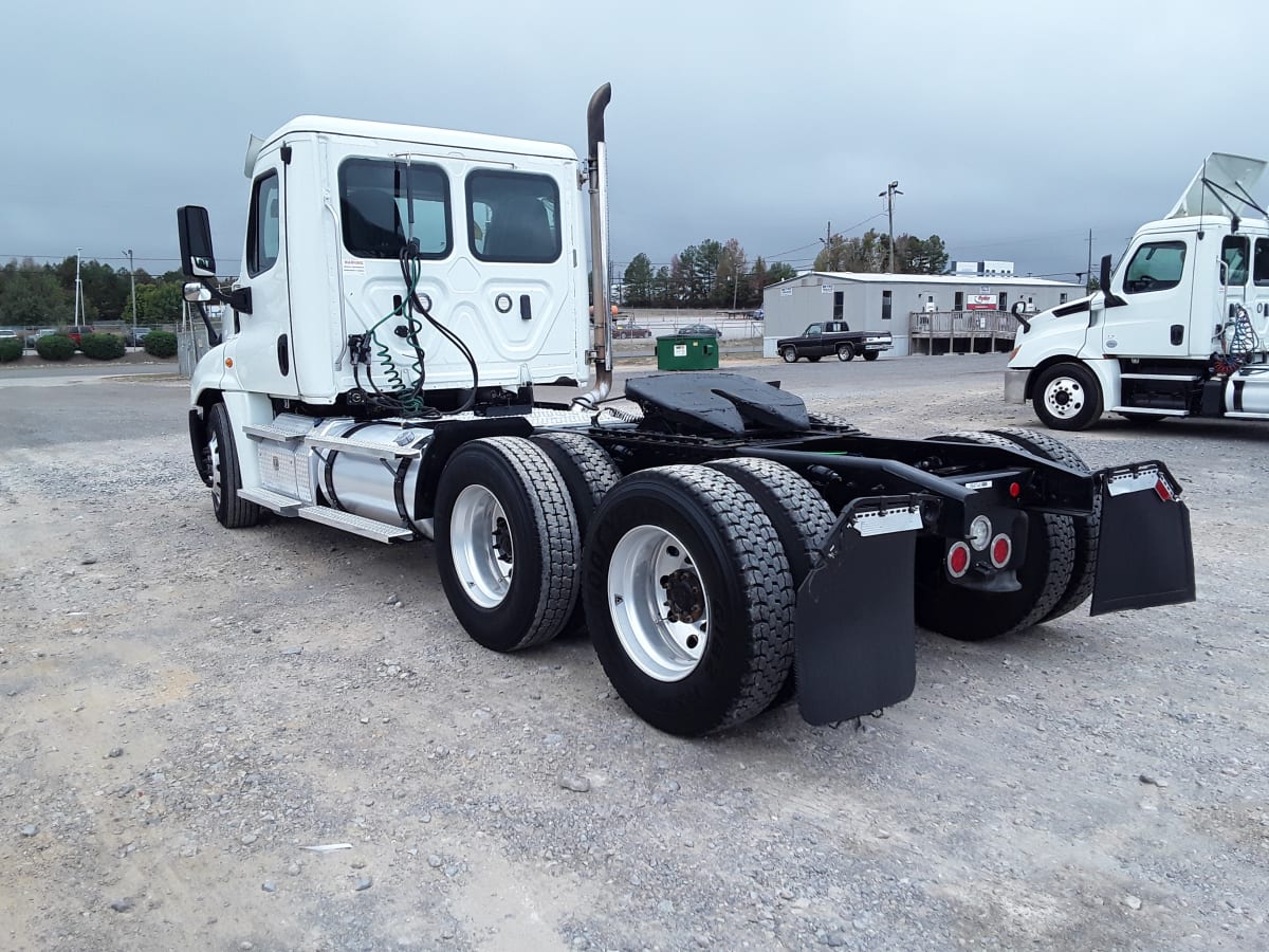 2020 Freightliner/Mercedes CASCADIA 125 264744