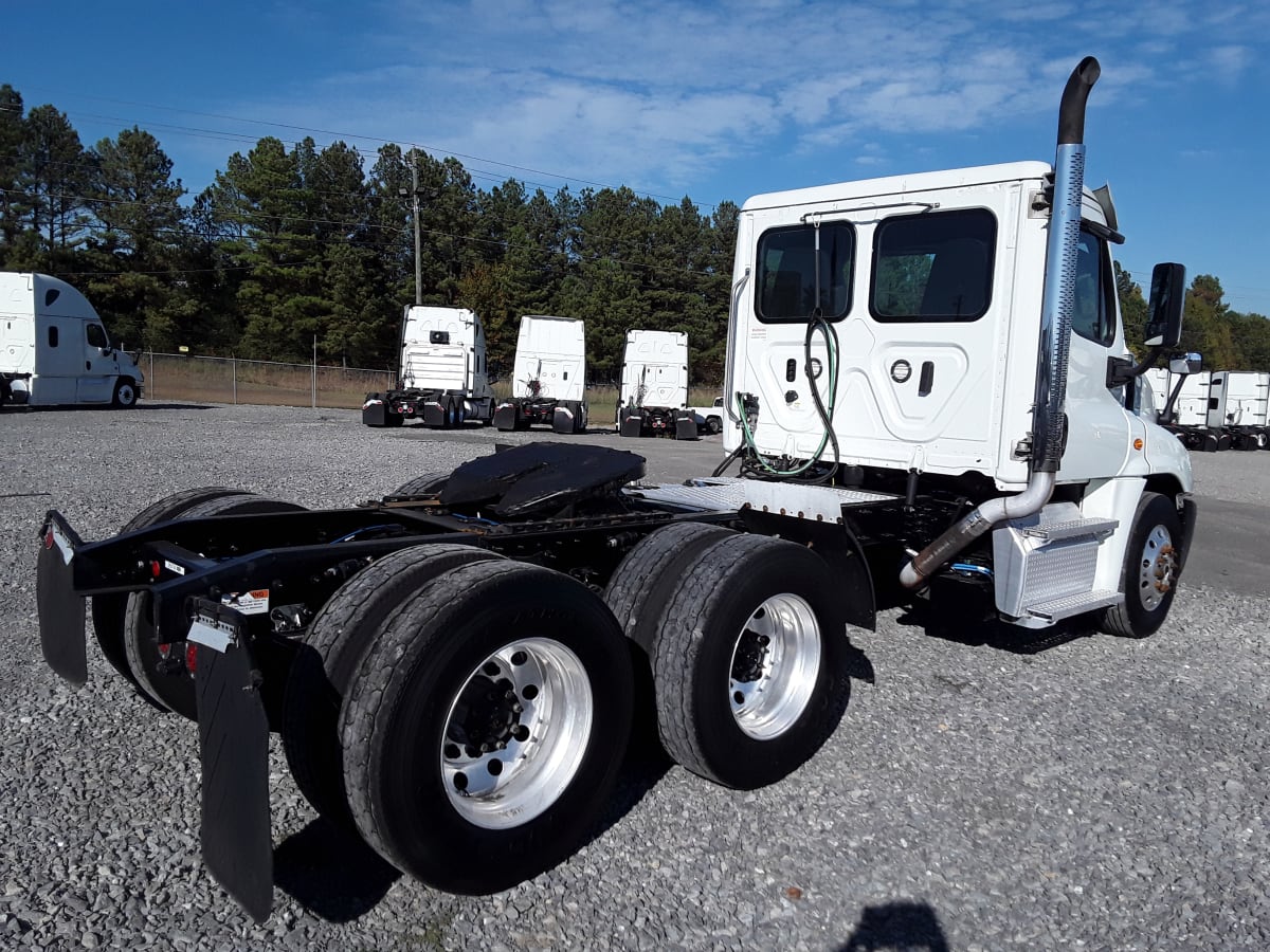 2020 Freightliner/Mercedes CASCADIA 125 264745