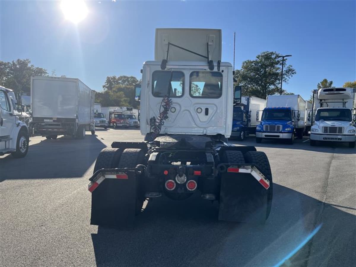 2020 Freightliner/Mercedes NEW CASCADIA 116 264807