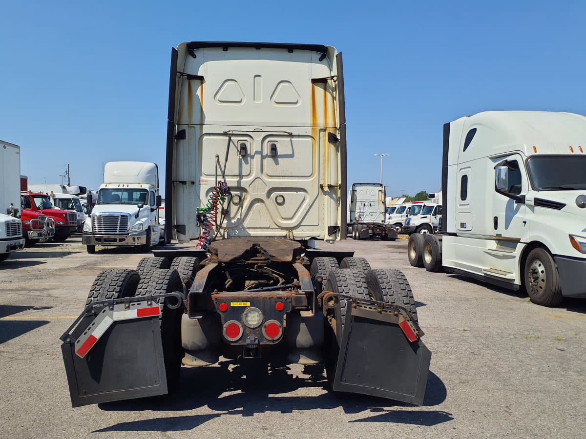 2020 Freightliner - image 5